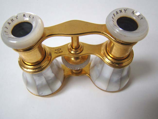 A fine pair of Antique Gold Plated Opera Glasses by TIFFANY with their original velvet case circa 1885 — image 2